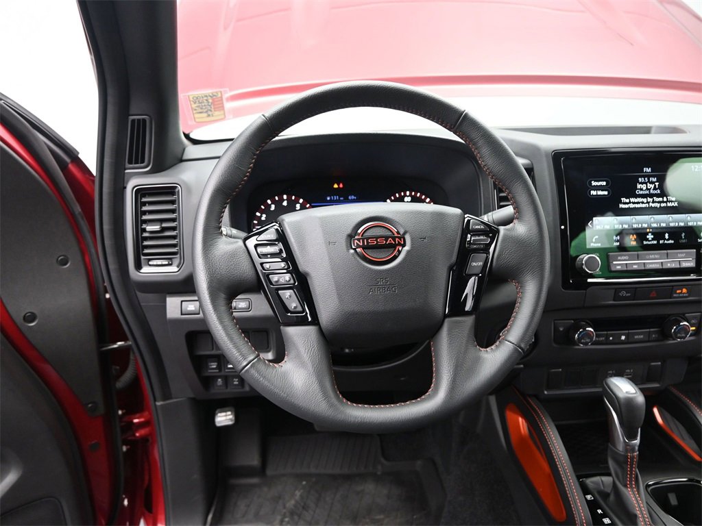Used 2024 Nissan Frontier PRO-4X w/ Off-Road Protection Package image 31