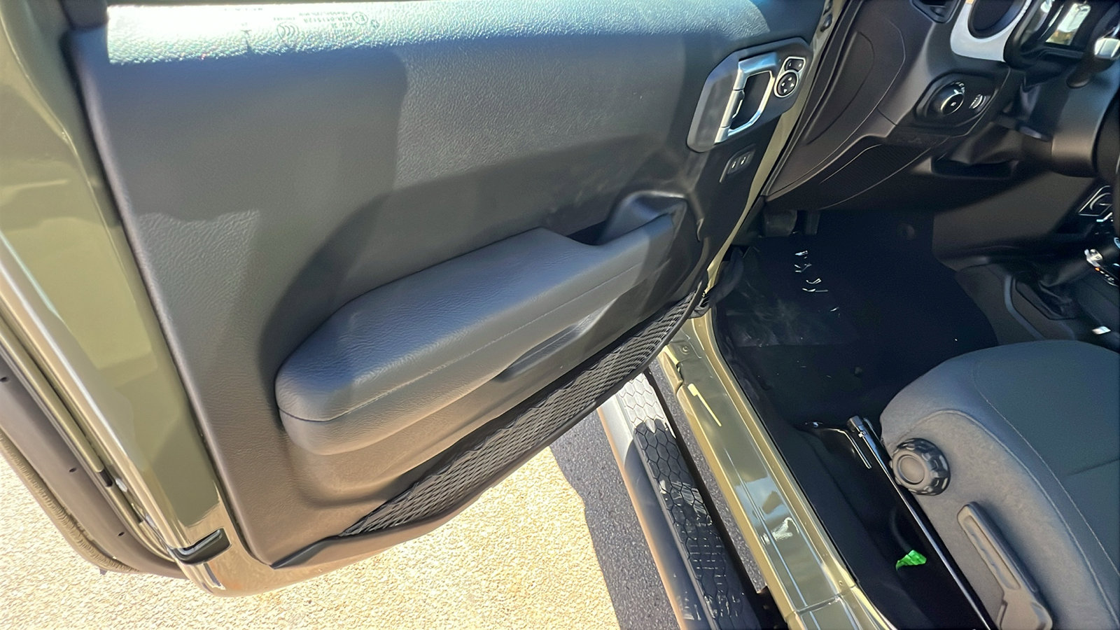 New 2026 Jeep Wrangler Sport S image 14