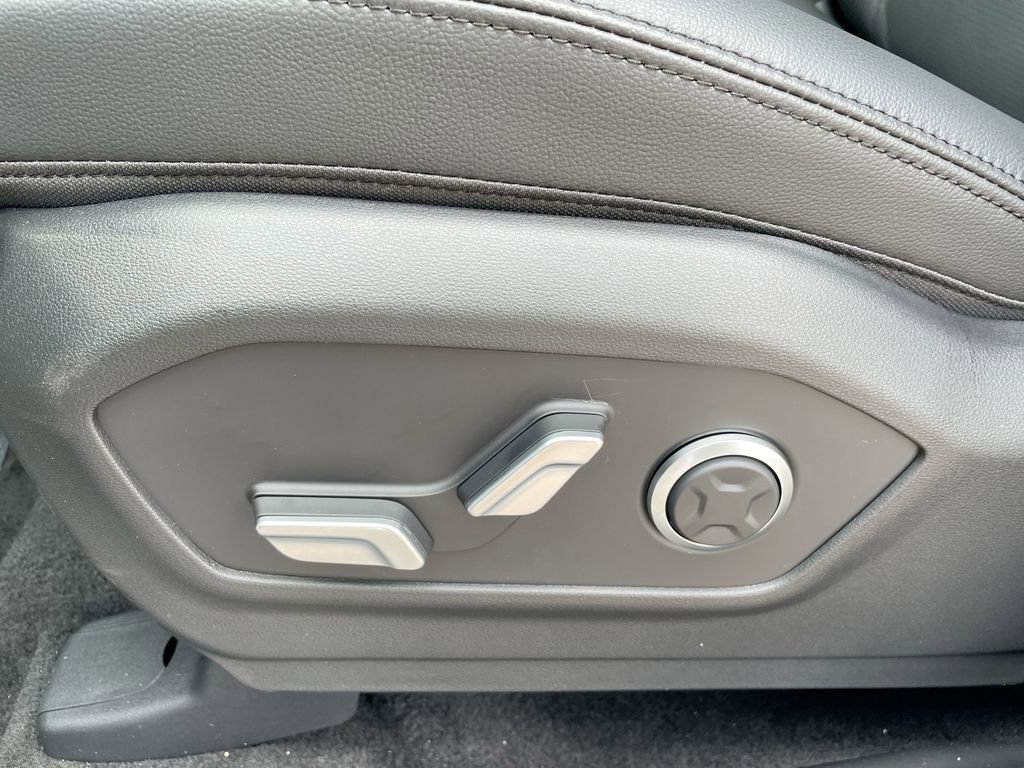 New 2026 Hyundai Santa Fe Limited image 37