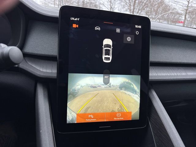 Used 2021 Polestar Polestar 2 w/ Performance Package image 31