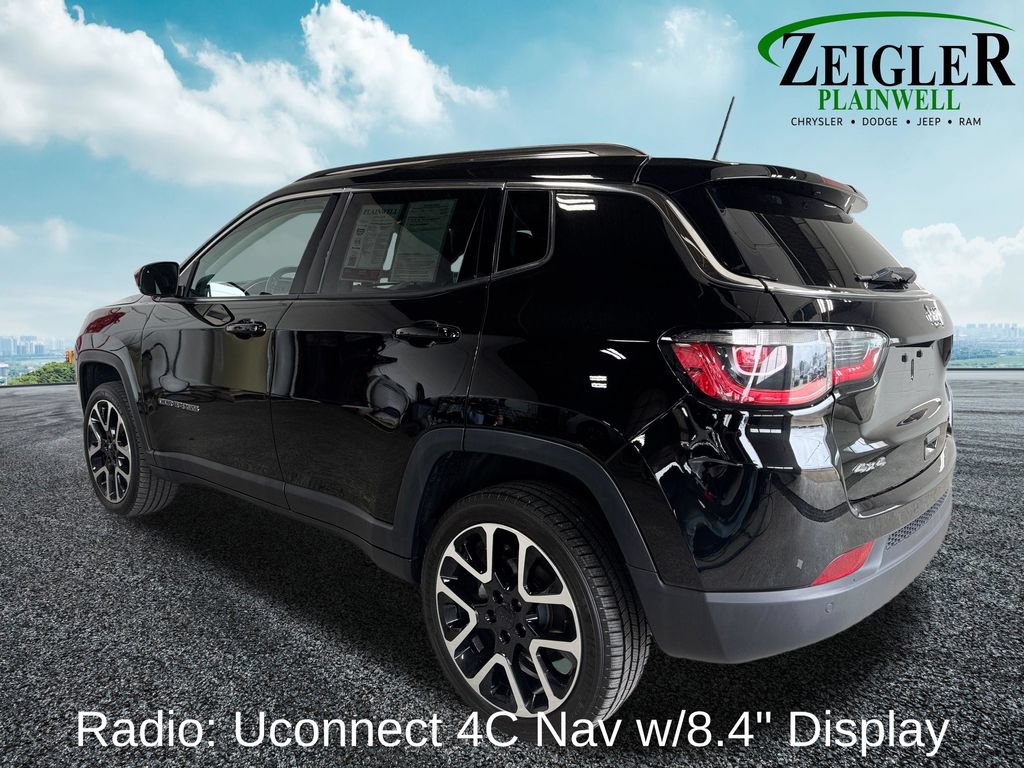 Used 2017 Jeep Compass Limited AWD/4WD image 3