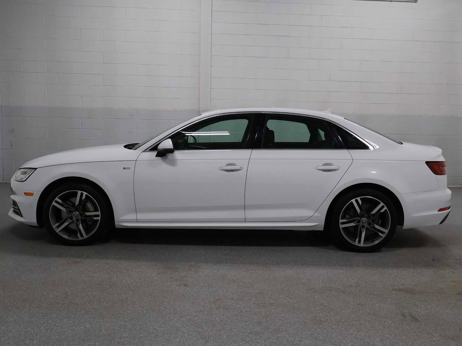 Used 2018 Audi A4 2.0T Premium Plus w/ Premium Plus Package AWD/4WD image 2