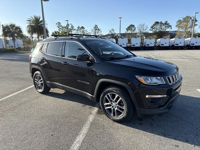 Used 2020 Jeep Compass Latitude image 1