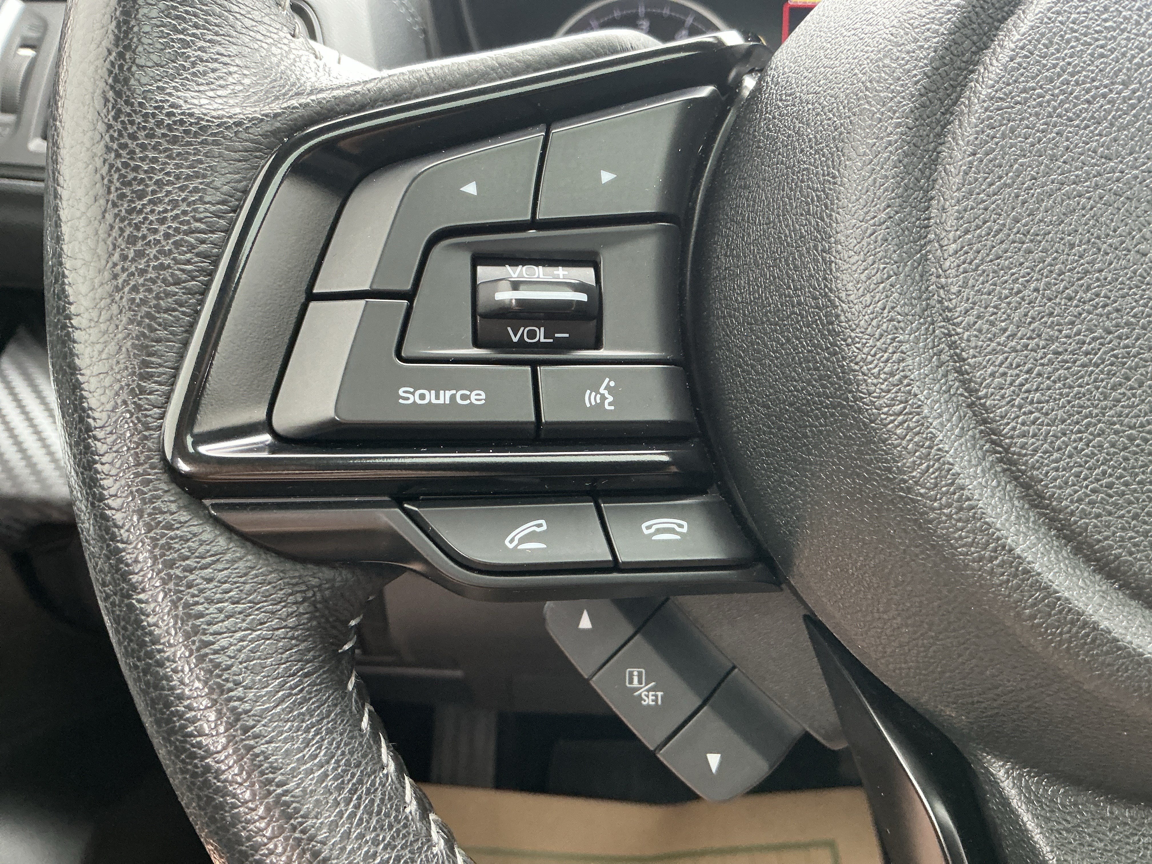 Used 2022 Subaru Ascent Onyx Edition AWD/4WD image 17