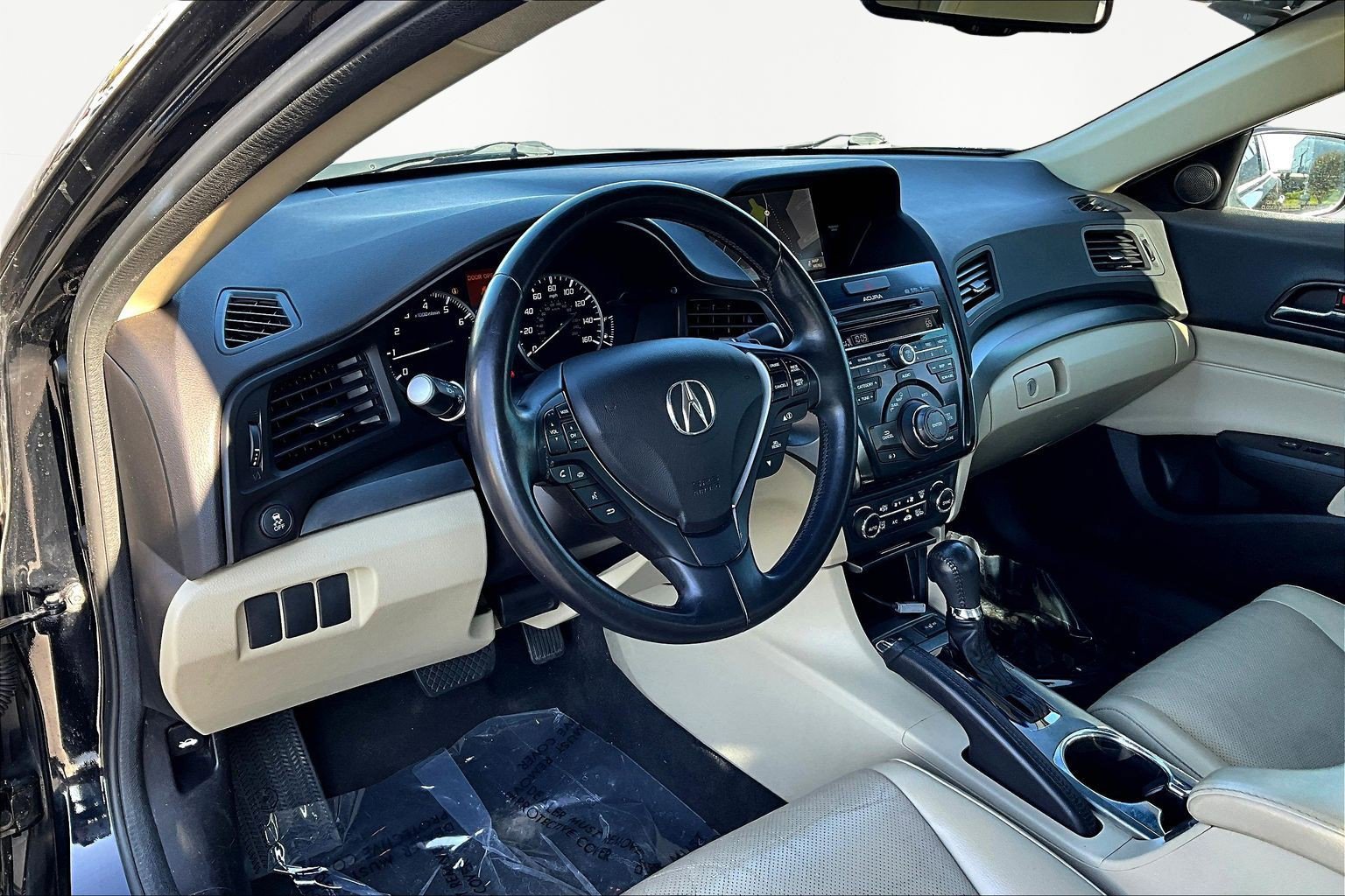 Used 2014 Acura ILX w/ Technology Package image 16