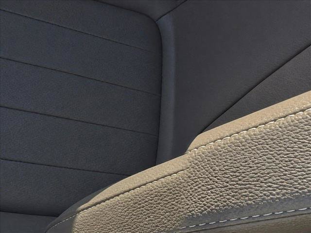 Used 2017 Mercedes-Benz E 300 image 24