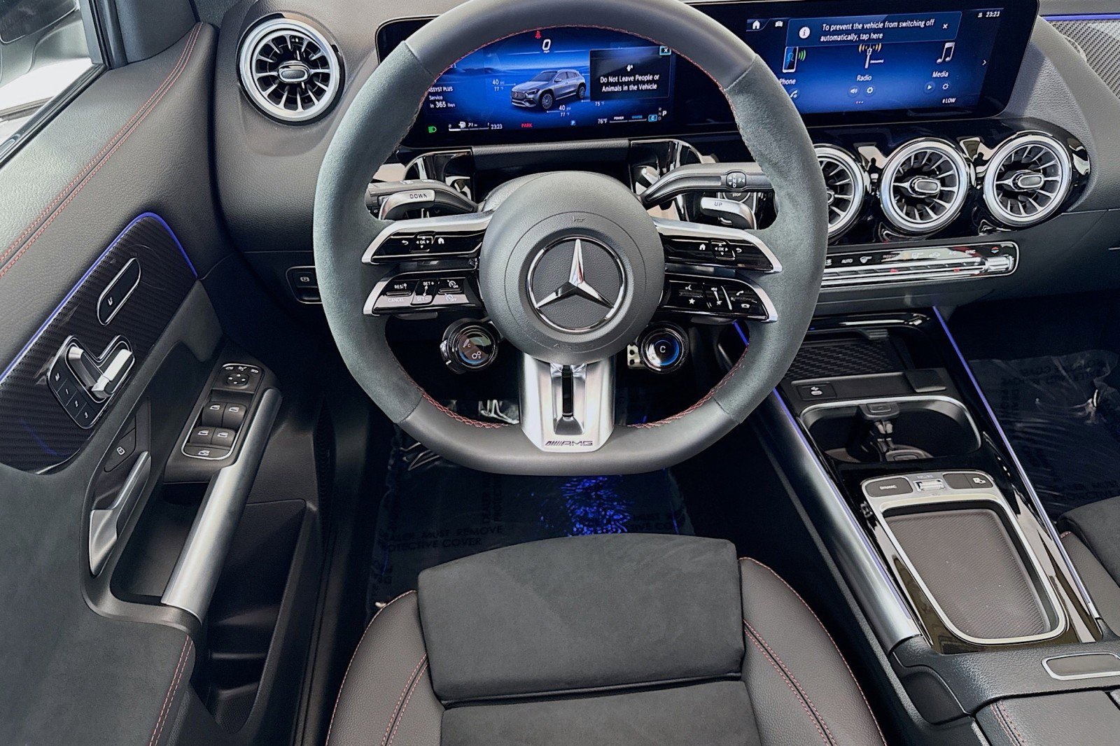 New 2025 Mercedes-Benz GLA 35 AMG 4MATIC image 20