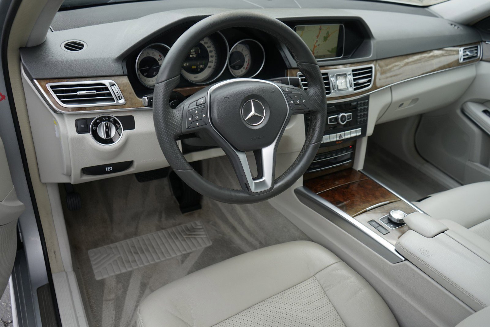 Used 2014 Mercedes-Benz E 350 Sedan image 18