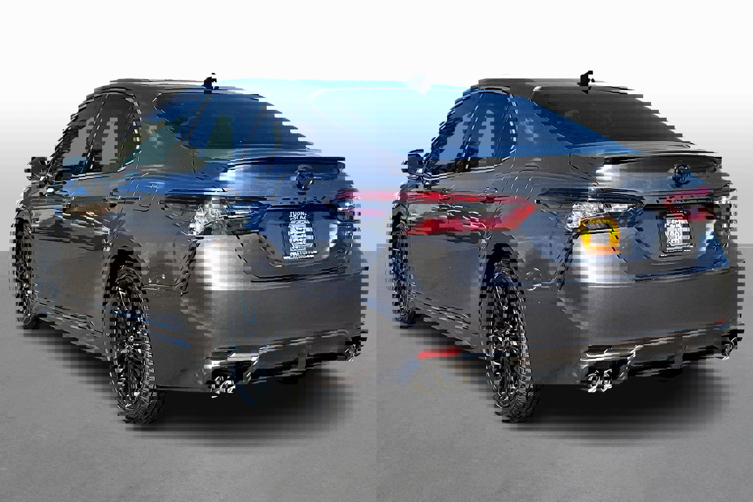 Used 2022 Toyota Camry XSE image 10