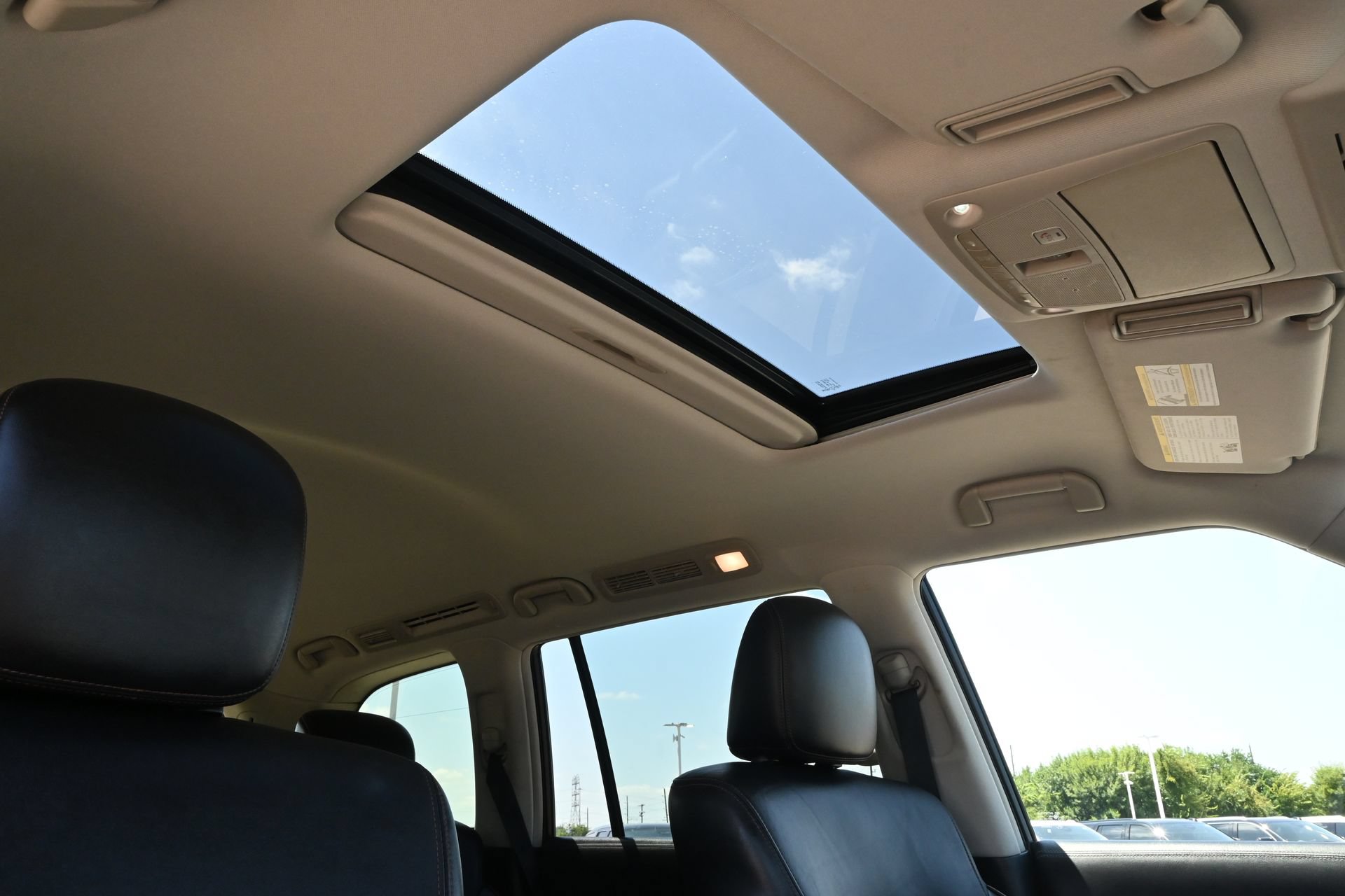 Used 2019 Nissan Armada SL w/ Premium Package RWD image 27
