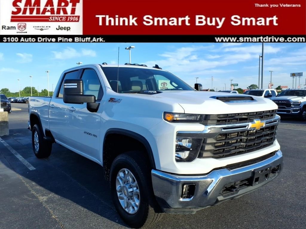 Used 2025 Chevrolet Silverado 2500 LT AWD/4WD video 1