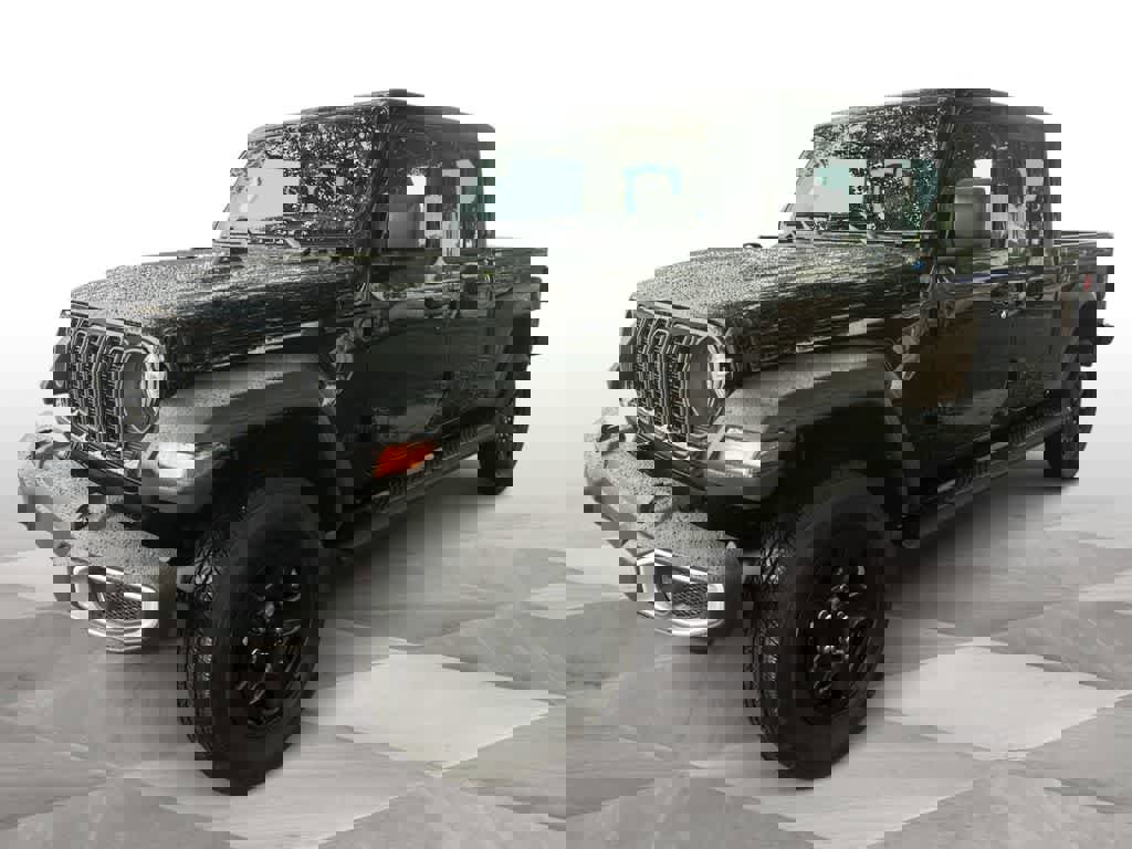 Used 2025 Jeep Gladiator Sport image 1