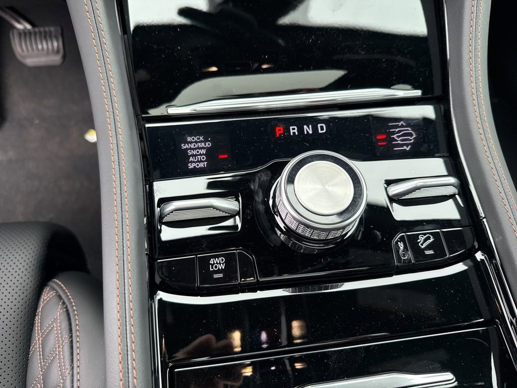 New 2026 Jeep Grand Cherokee L Summit AWD/4WD image 15