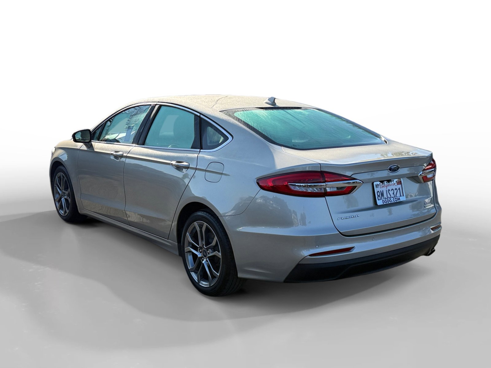Used 2019 Ford Fusion SEL image 3