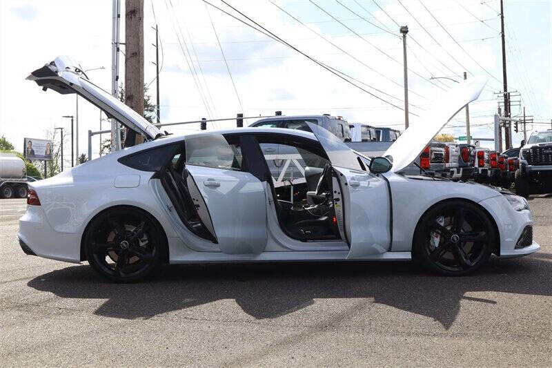 Used 2015 Audi RS 7 Prestige w/ Carbon-Optic Package image 38