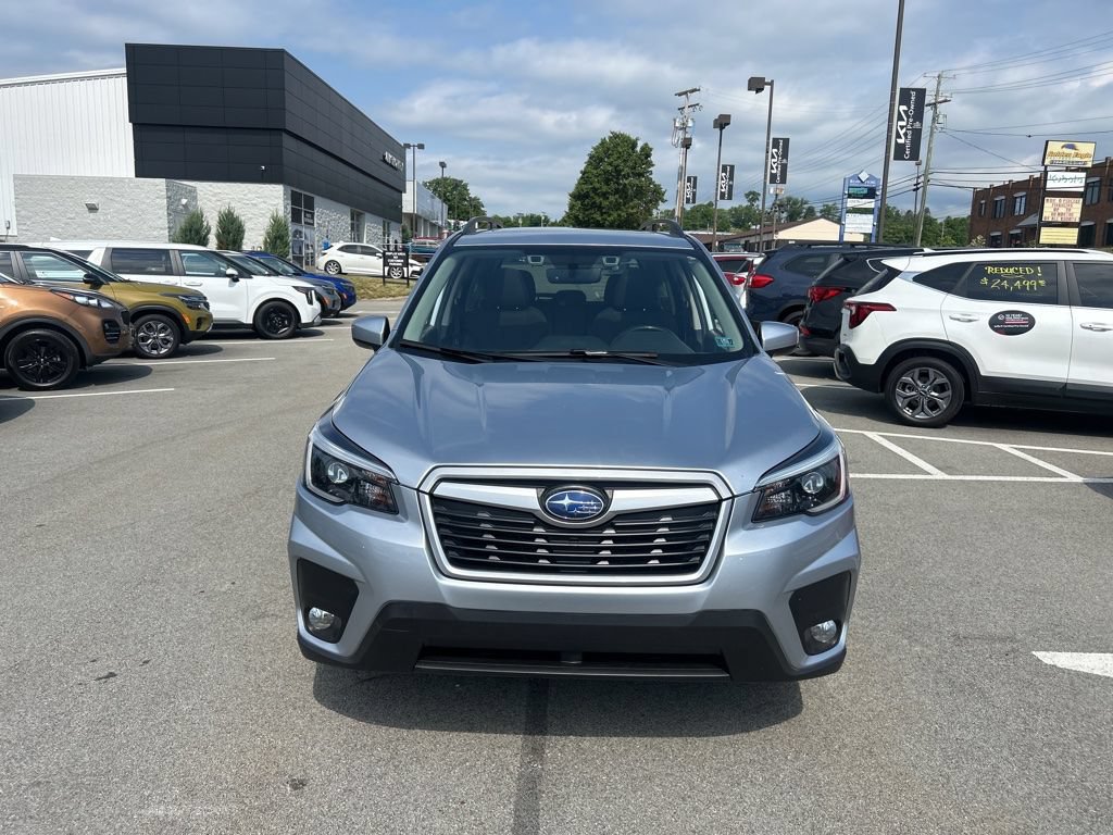 Used 2021 Subaru Forester Premium AWD/4WD image 2