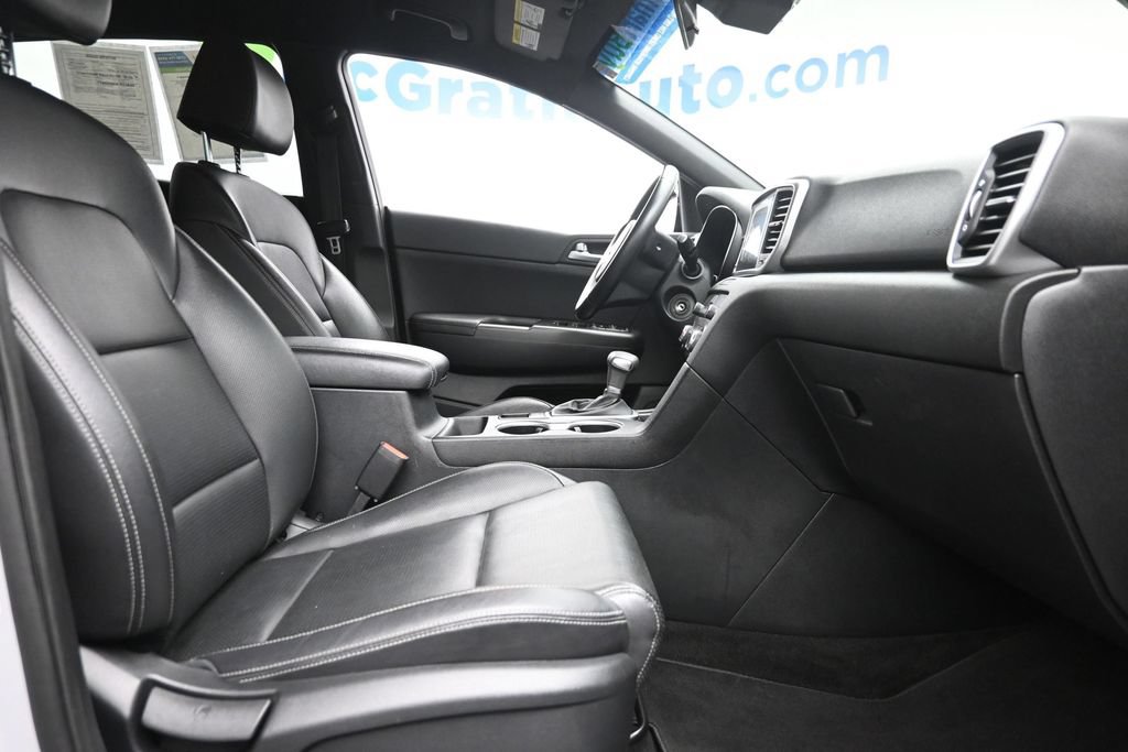 Used 2021 Kia Sportage S FWD image 9
