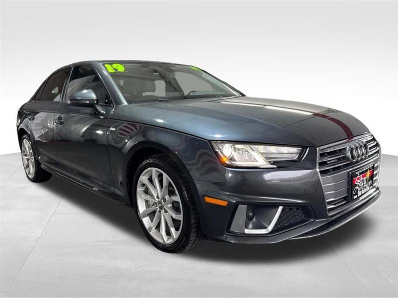 Used 2019 Audi A4 2.0T Premium w/ Convenience Package image 3