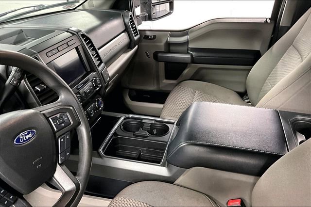 Used 2022 Ford F250 XLT w/ XLT Premium Package AWD/4WD image 17