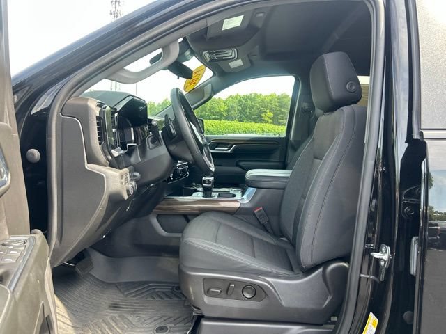 Used 2024 Chevrolet Silverado 1500 LT Trail Boss w/ Protection Package AWD/4WD image 16
