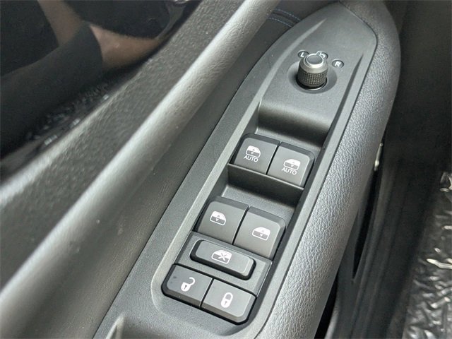 New 2025 Jeep Compass Latitude w/ Sun & Sound Group image 20