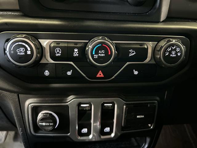 Used 2018 Jeep Wrangler Sport AWD/4WD image 19