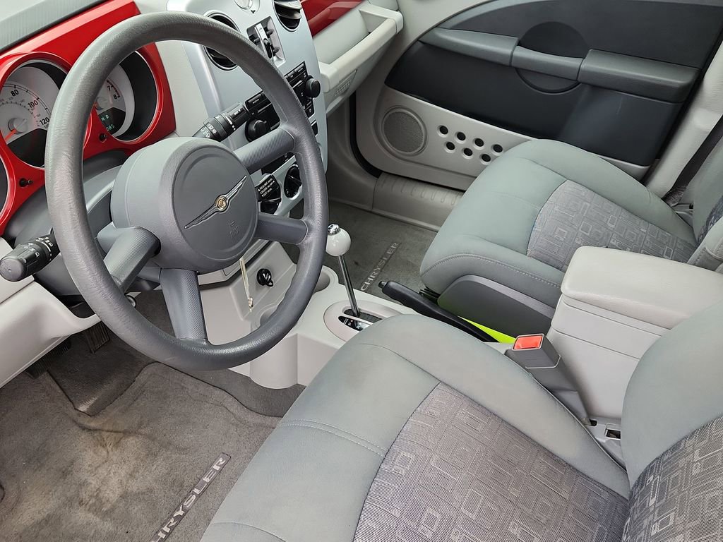 Used 2007 Chrysler PT Cruiser Touring w/ Fleet Value Group I FWD image 8
