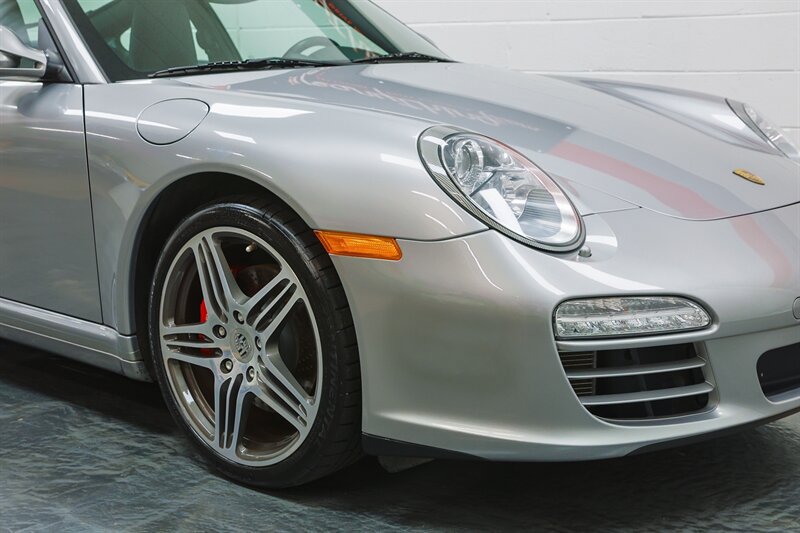 Used 2009 Porsche 911 Carrera 4S AWD/4WD image 37