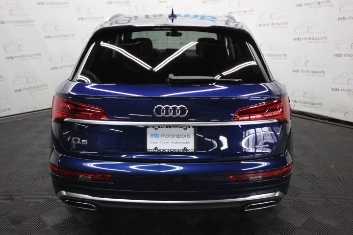 Used 2022 Audi Q5 2.0T Premium w/ Convenience Package AWD/4WD image 5