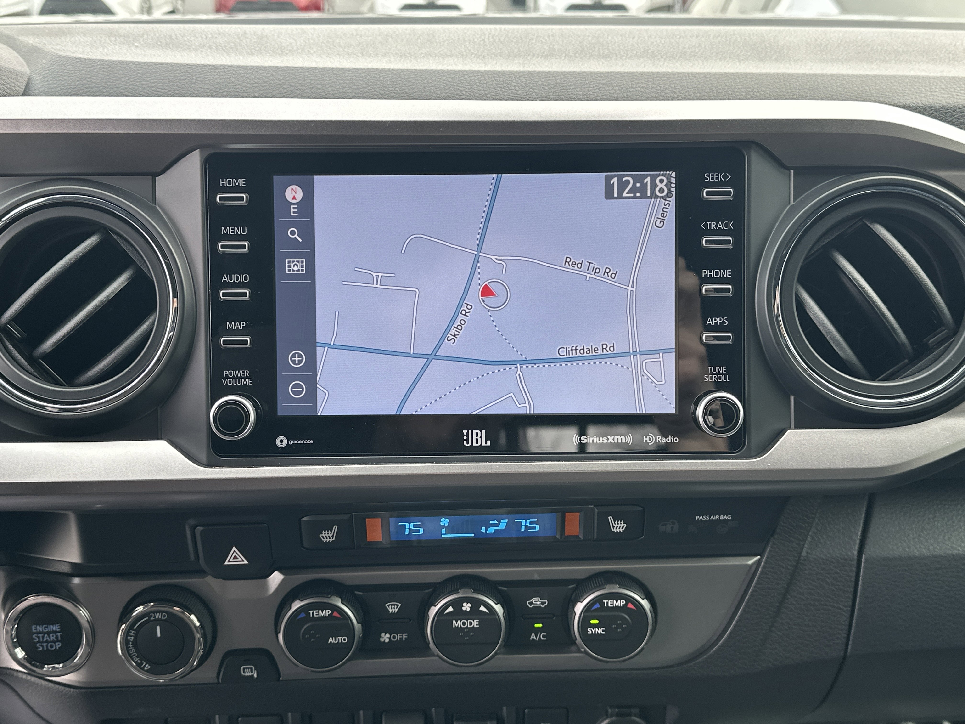 Used 2023 Toyota Tacoma Limited image 24