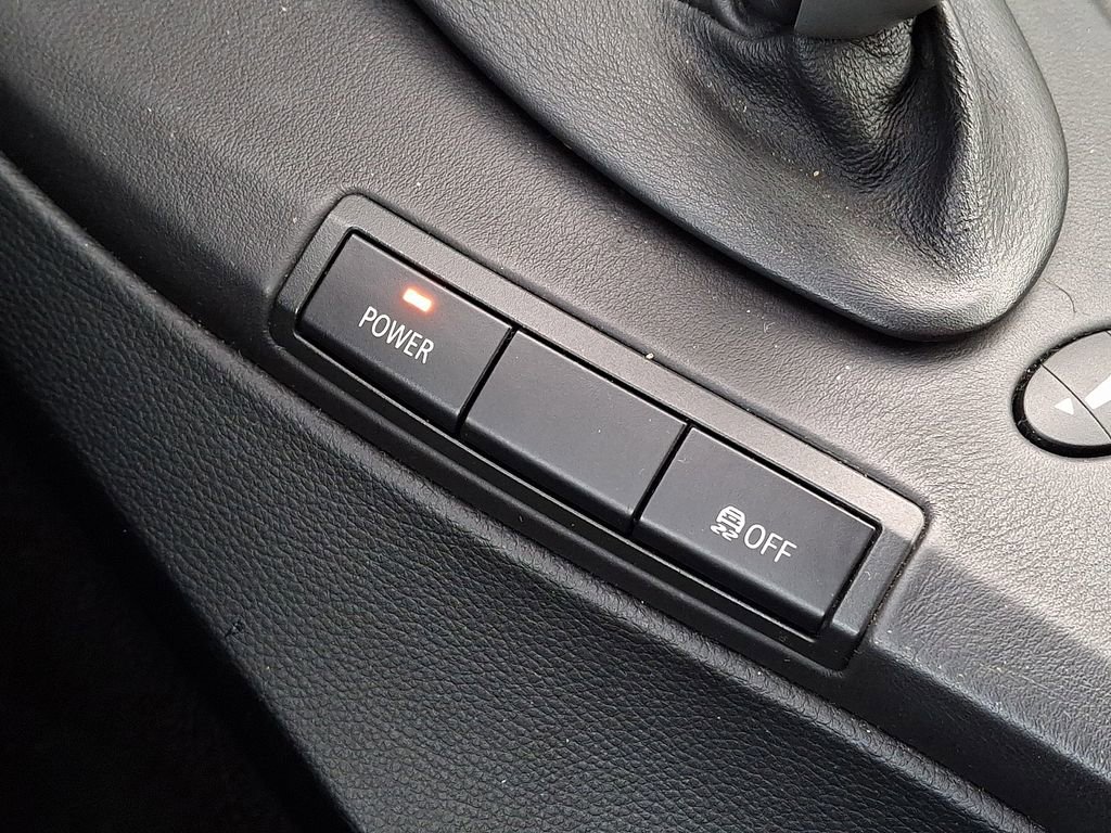 Used 2012 BMW M3 Base image 19