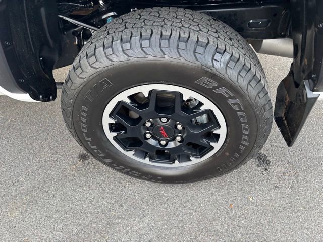 Used 2024 Toyota Tacoma TRD Off-Road image 37