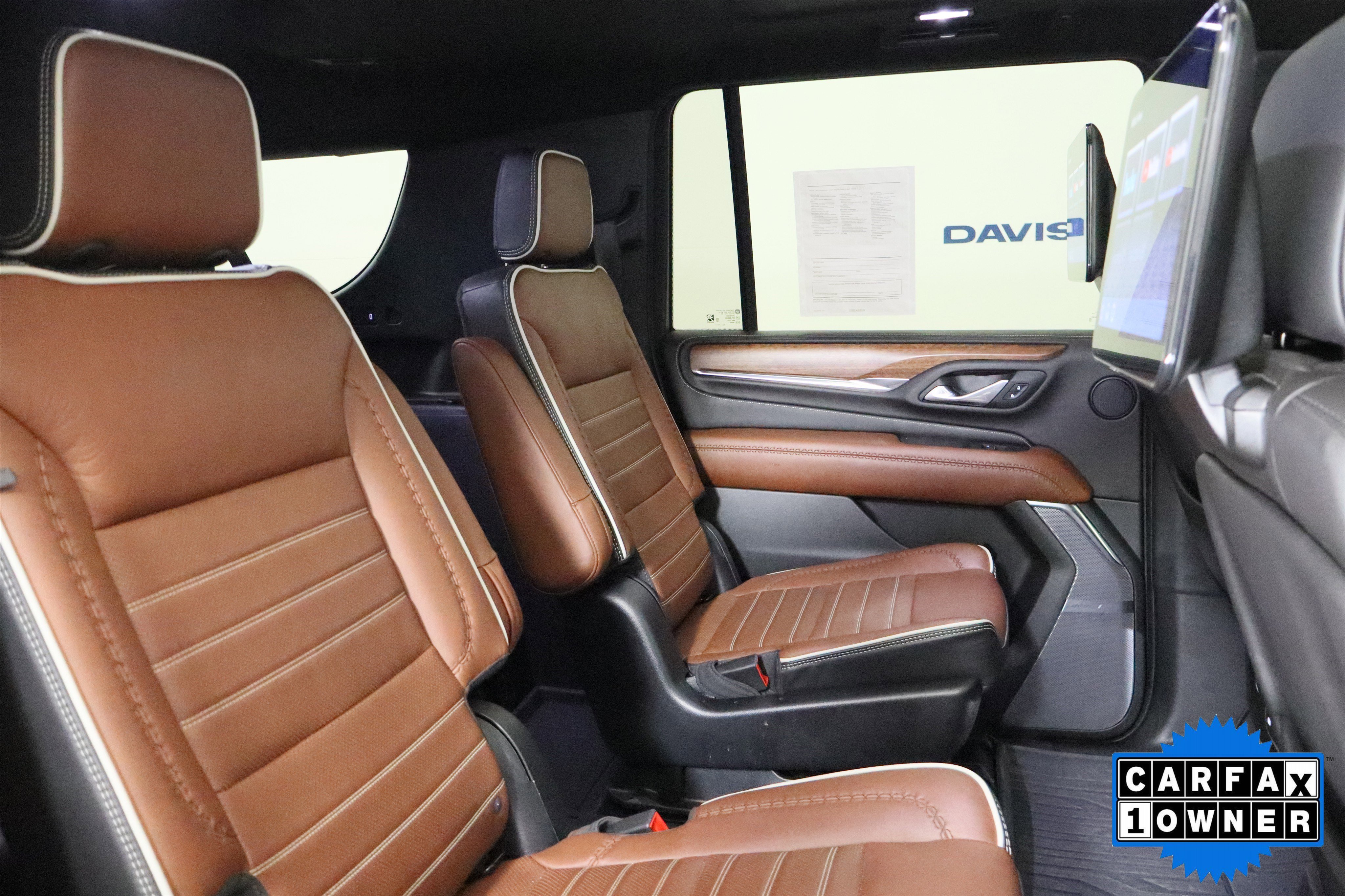 Used 2023 GMC Yukon XL Denali Ultimate AWD/4WD image 20