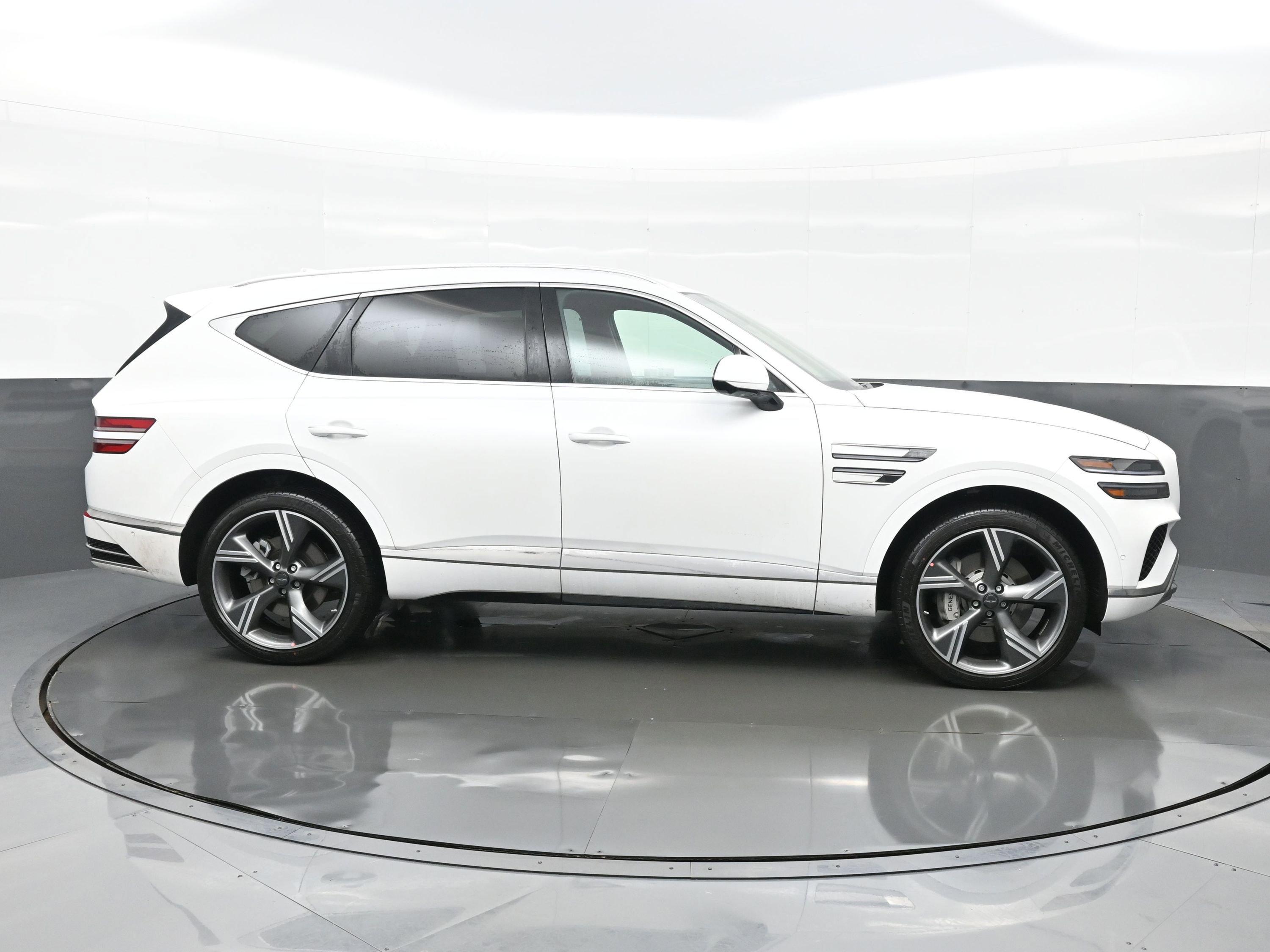 New 2025 Genesis GV80 3.5T Prestige image 7