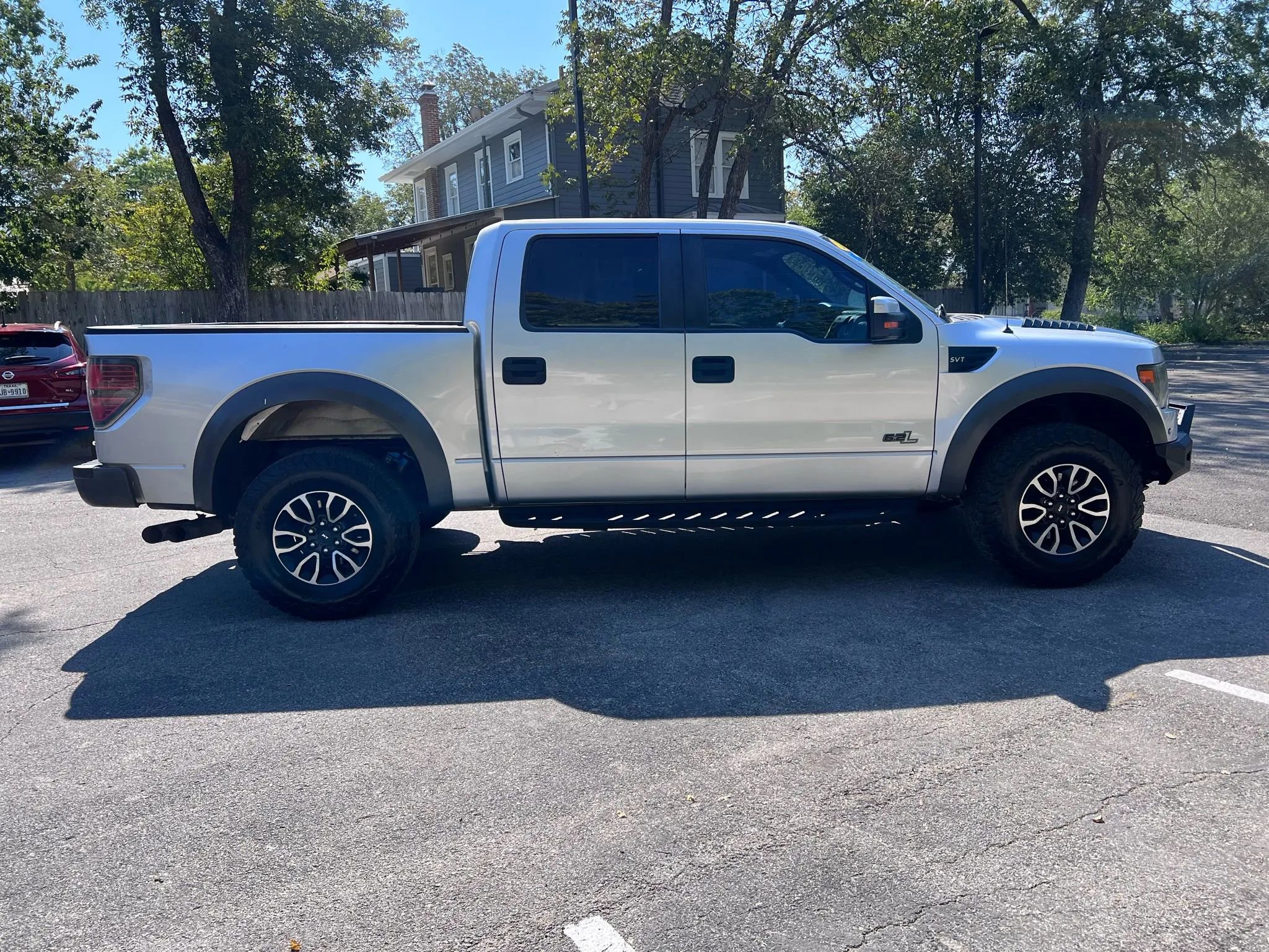 Used 2013 Ford F150 Raptor w/ Luxury Equipment Group image 4
