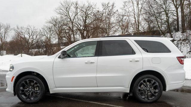 Used 2023 Dodge Durango GT image 9