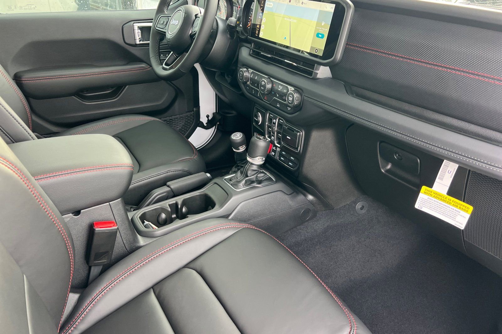 New 2026 Jeep Wrangler Unlimited Rubicon w/ Dual Top Group image 15