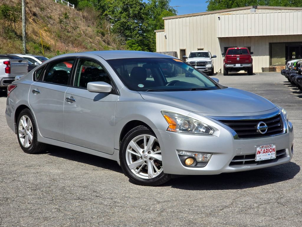 Used 2015 Nissan Altima 2.5 SV FWD image 12