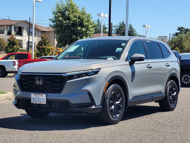Used 2023 Honda CR-V LX image 10