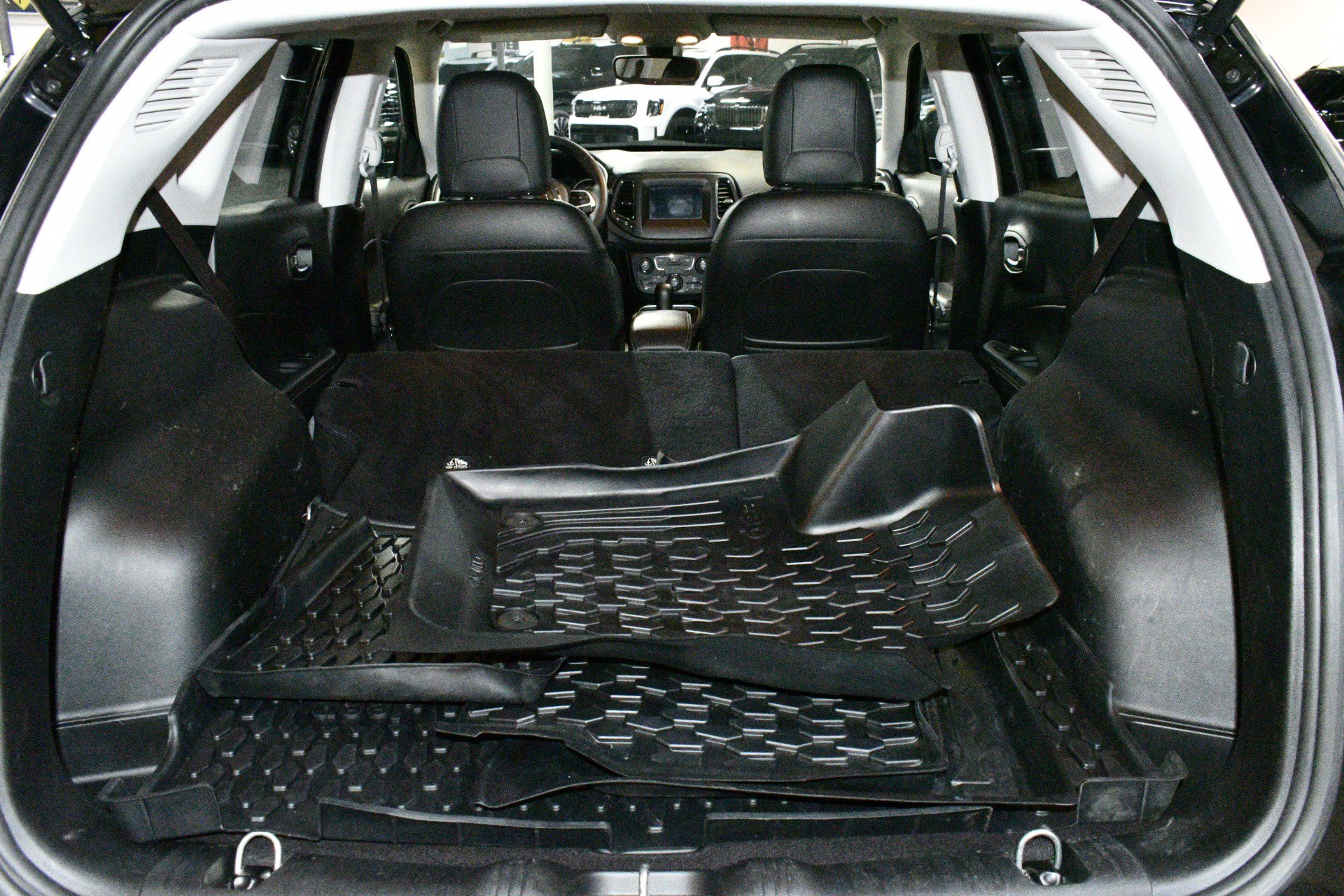 Used 2019 Jeep Compass Latitude w/ Popular Equipment Group image 96