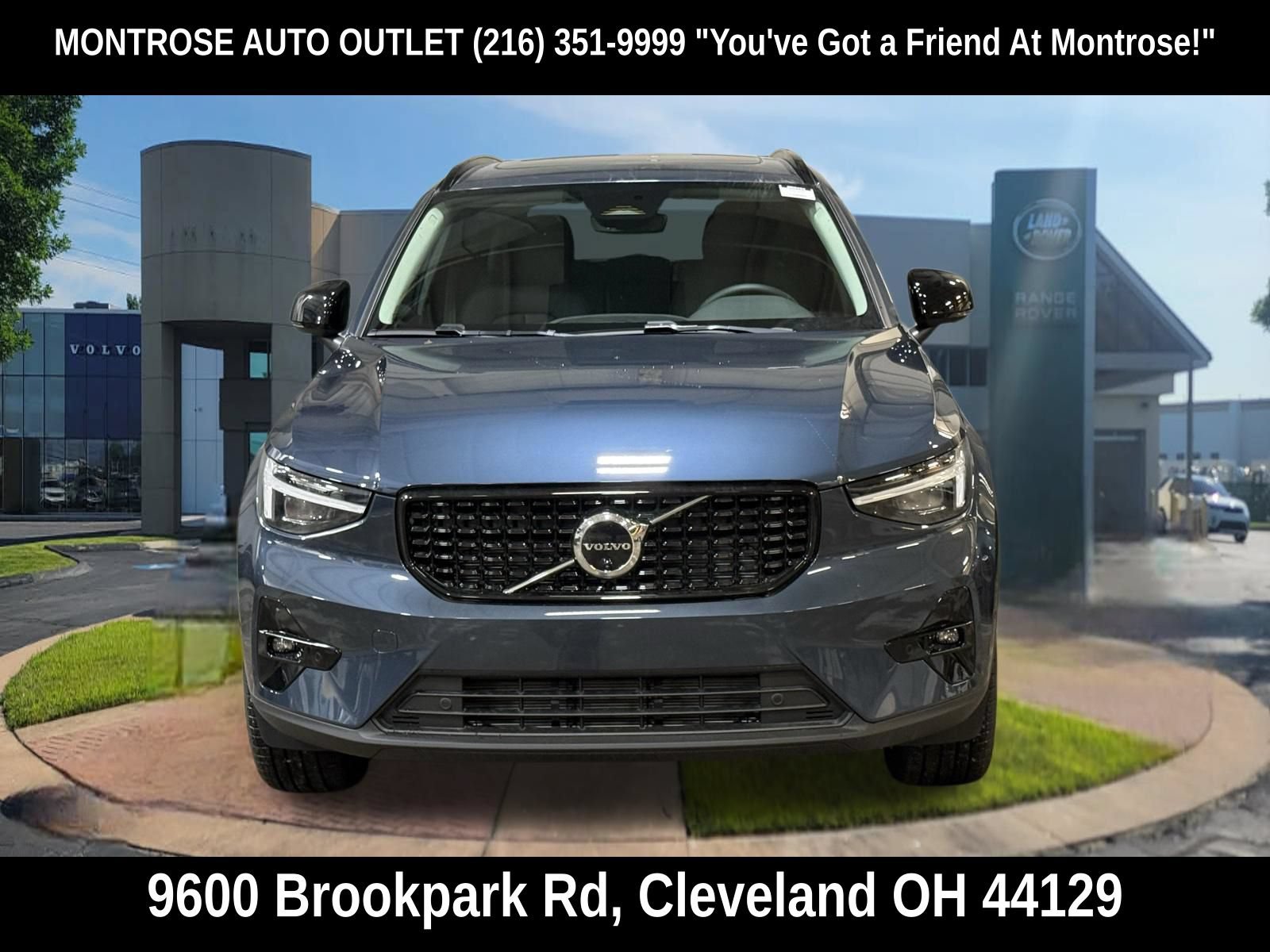 New 2026 Volvo XC40 B5 Plus w/ Protection Package Premier AWD/4WD image 9