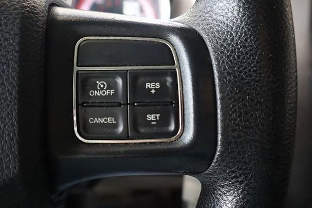 Used 2019 Dodge Grand Caravan SE image 31