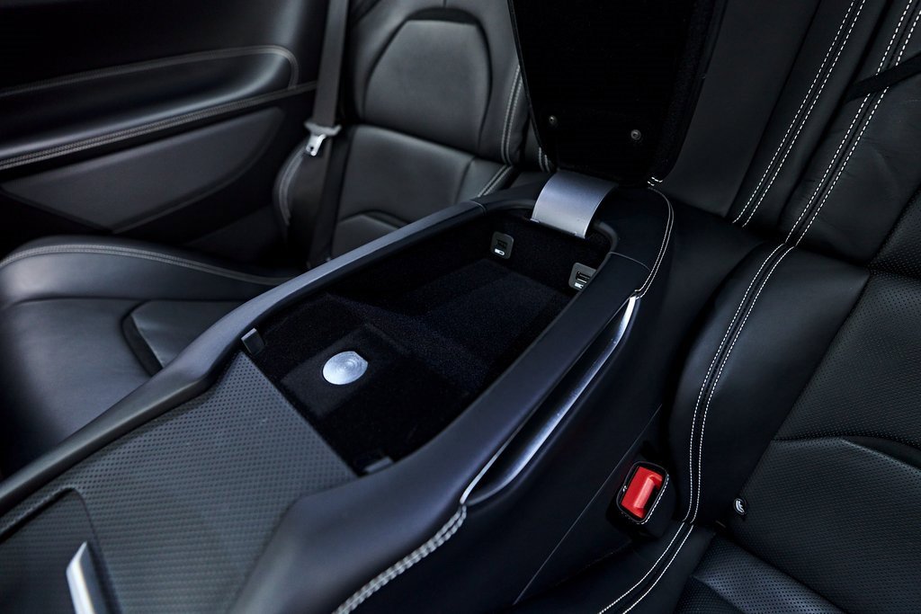 Used 2019 Ferrari GTC4Lusso T image 64