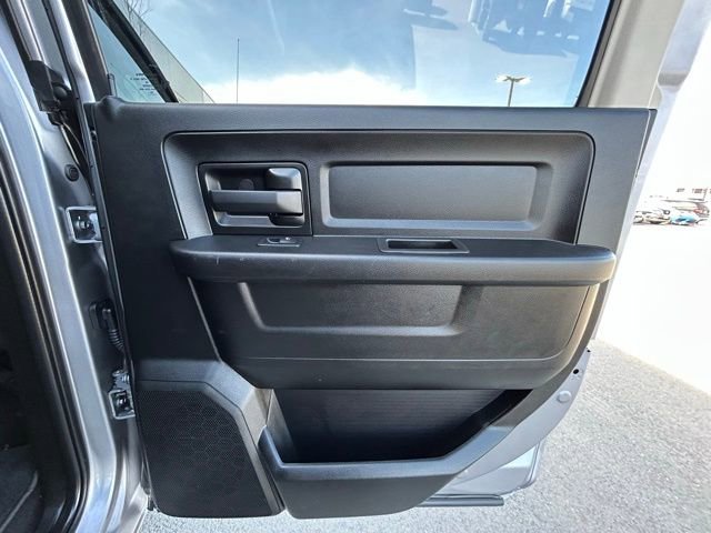 Used 2021 RAM 1500 Tradesman w/ Chrome Appearance Package image 41