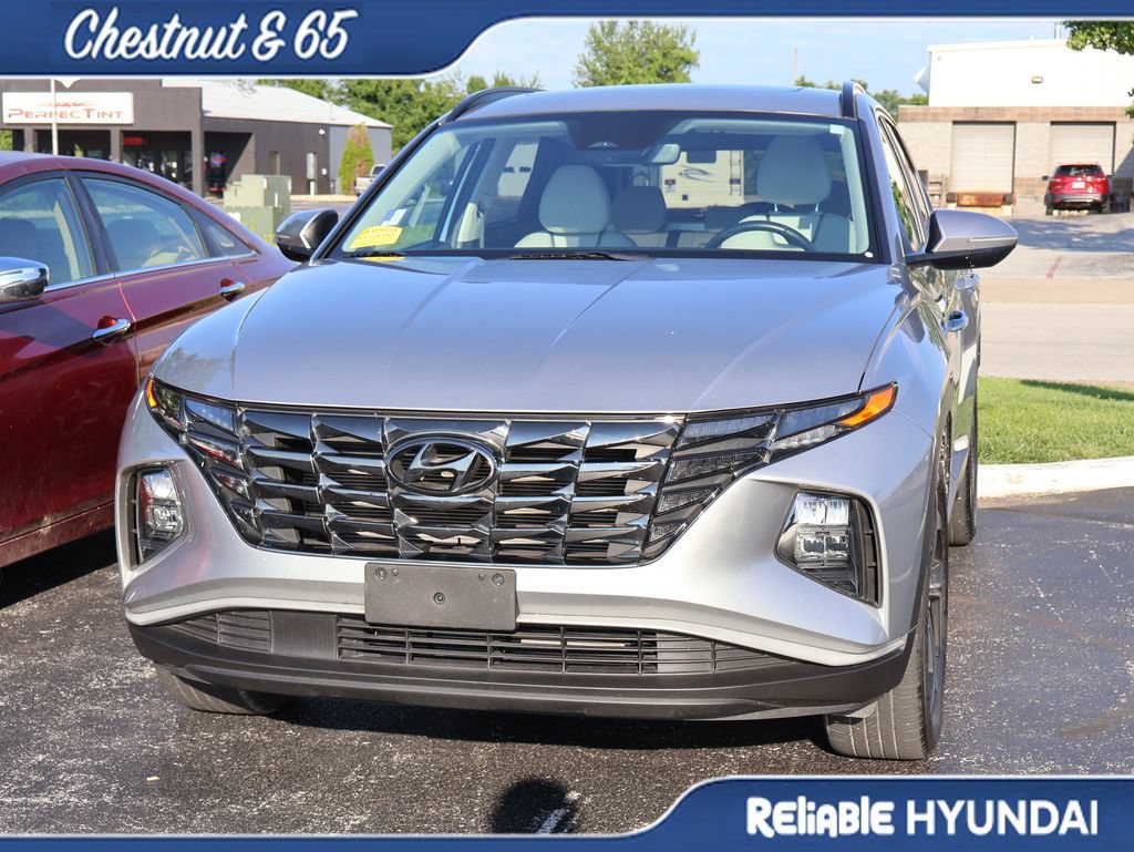 Used 2022 Hyundai Tucson SEL w/ Convenience + Premium Package FWD image 9