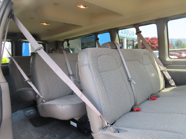 Used 2025 Chevrolet Express 3500 LT w/ LT Preferred Equipment Group RWD image 31