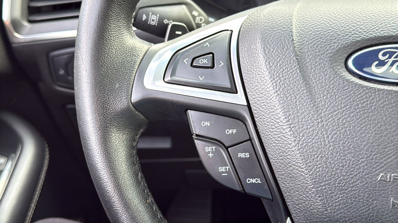 Used 2015 Ford Edge Sport w/ Equipment Group 401A image 16