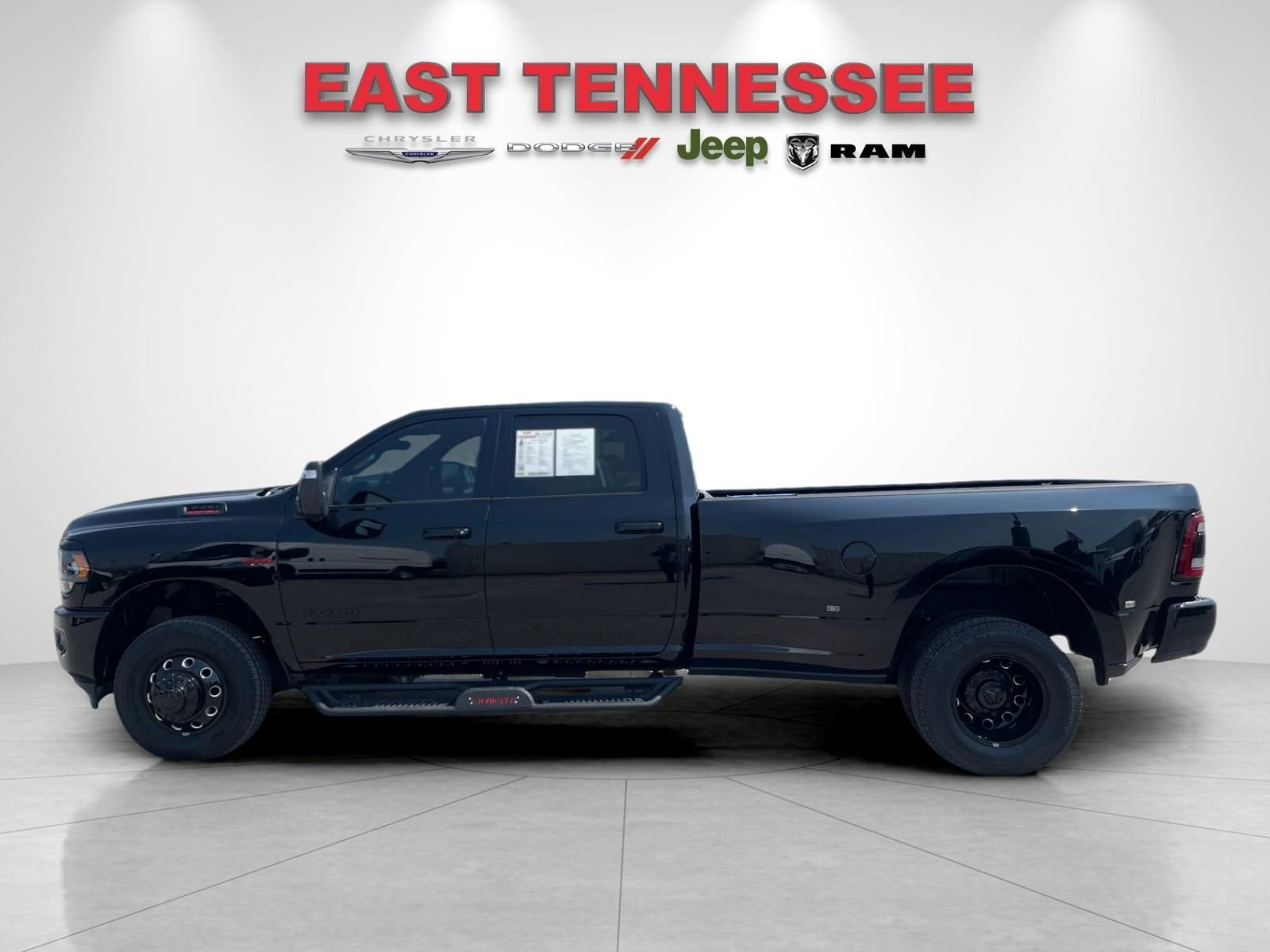Used 2024 RAM 3500 Big Horn w/ Night Edition image 6