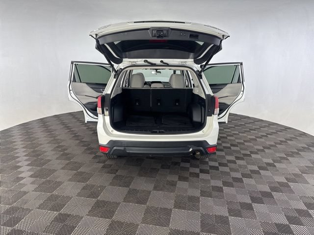 Used 2024 Subaru Forester Premium AWD/4WD image 15