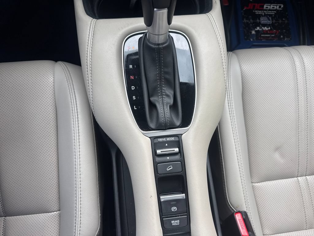 Used 2025 Honda HR-V EX-L image 42